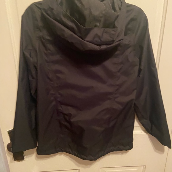 black north face wind breaker size small - Picture 2 of 2
